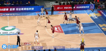 如果周琦这样级别的球员在关键时刻都不能信任 那还有谁可以信任？