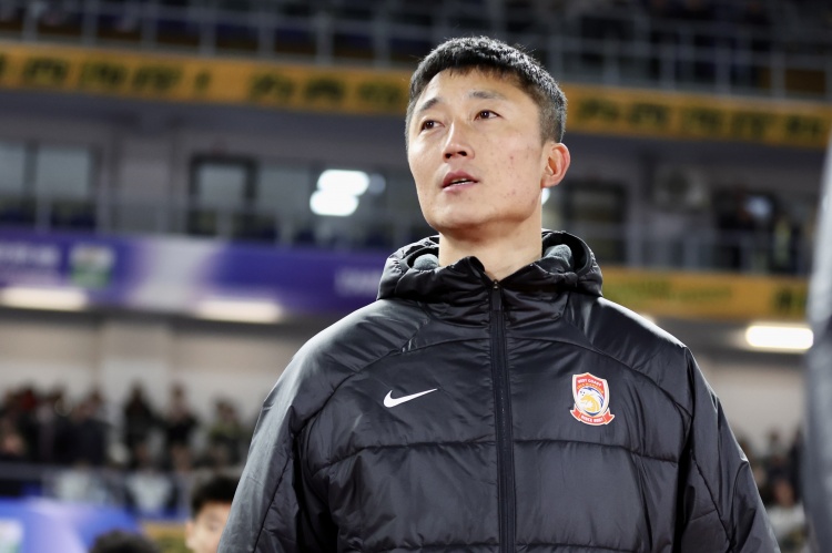 长春亚泰球员孙杰正式转会至青岛西海岸 合同到期以自由球员身份加盟